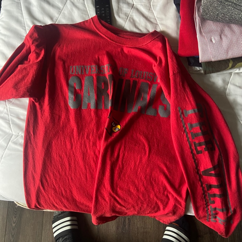 U OF L long sleeve